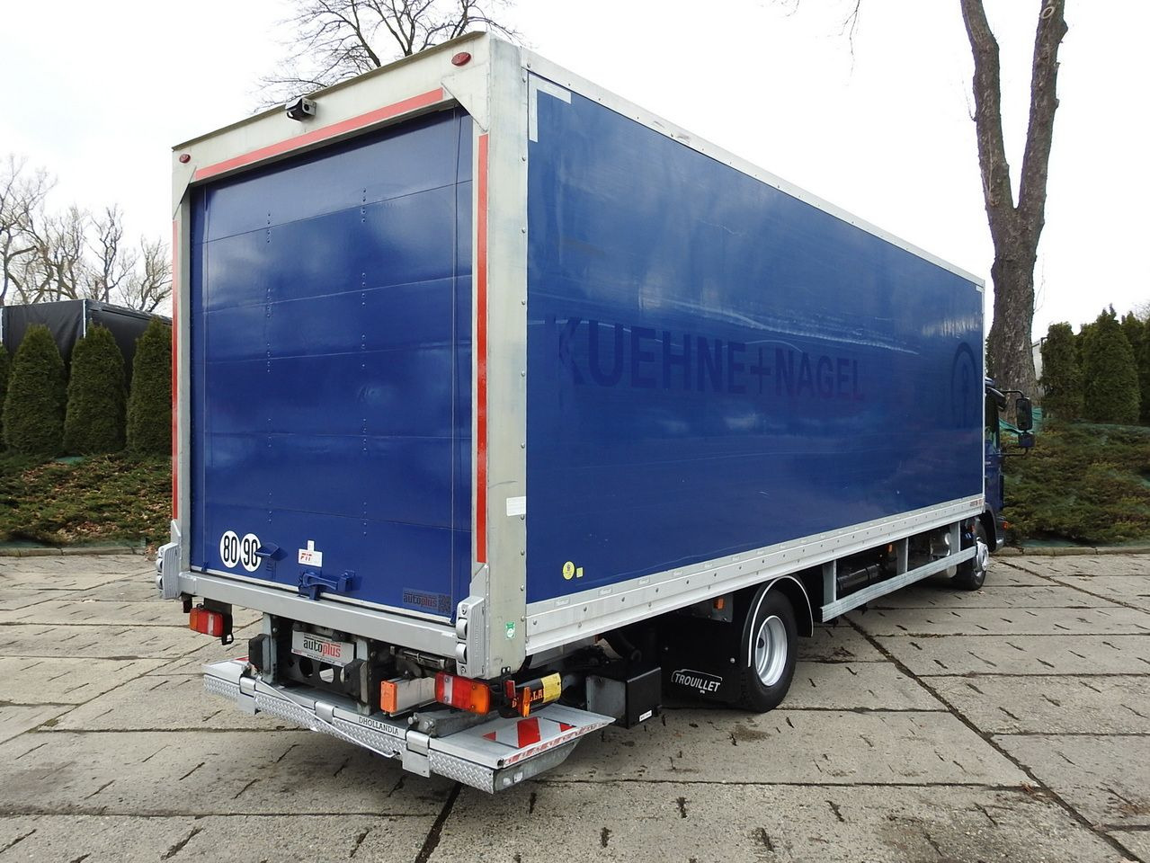 MAN TGL 12.220 BOX LIFT 18 PALLETS CRUISE CONTROLAIR CONDITIONING PNEUMATICS AUTOMATIC TWIN WHEELS  220HP - Box van: picture 3 MAN TGL 12.220 BOX LIFT 18 PALLETS CRUISE CONTROLAIR CONDITIONING PNEUMATICS AUTOMATIC TWIN WHEELS  220HP - Box van: picture 3