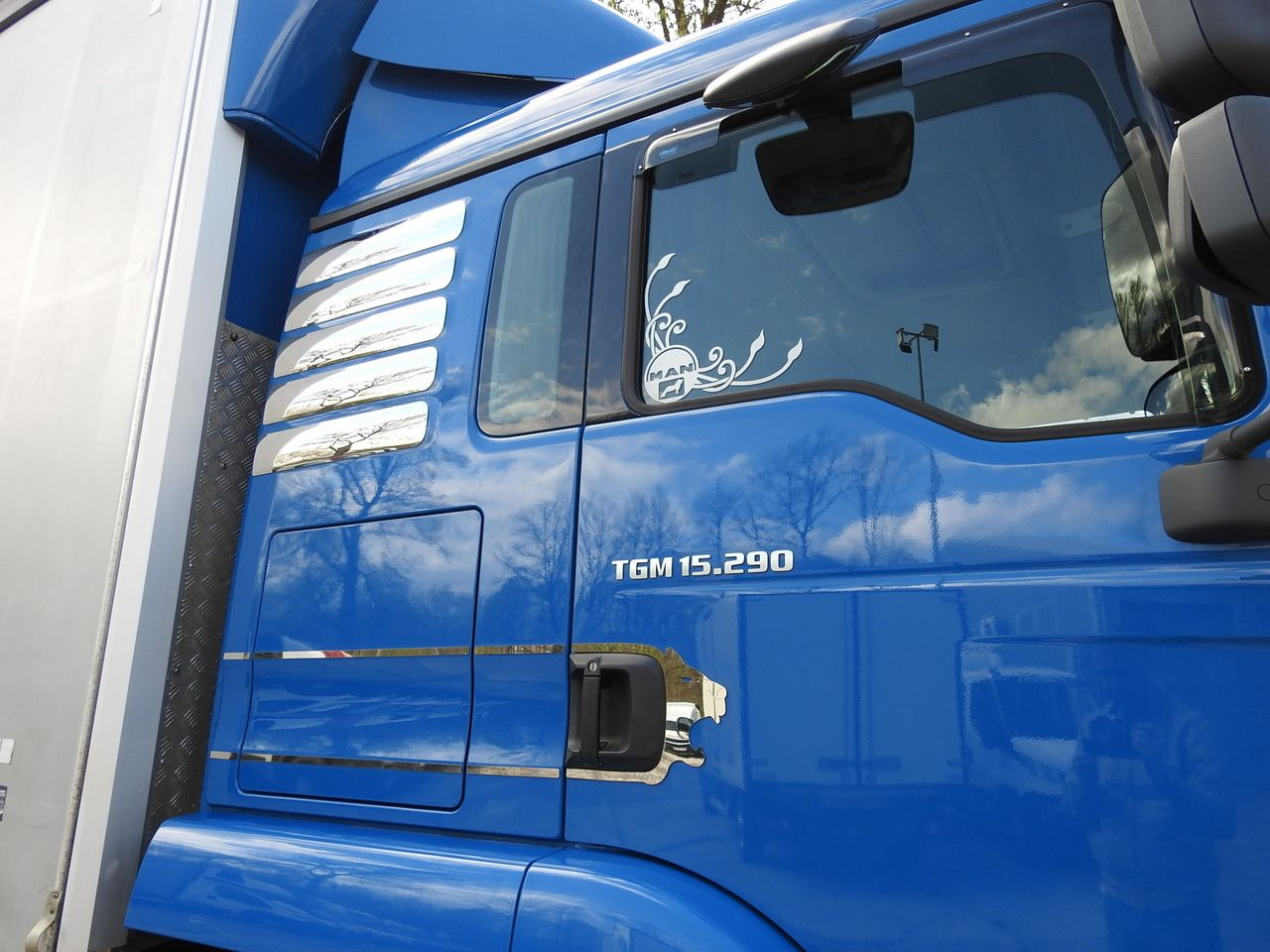 Leasing of MAN TGM 15.290 TARPAULIN LIFT 18 PALLETS CRUISE CONTROL TWIN WHEELS AIR CONDITIONING  290HP MAN TGM 15.290 TARPAULIN LIFT 18 PALLETS CRUISE CONTROL TWIN WHEELS AIR CONDITIONING  290HP: picture 23