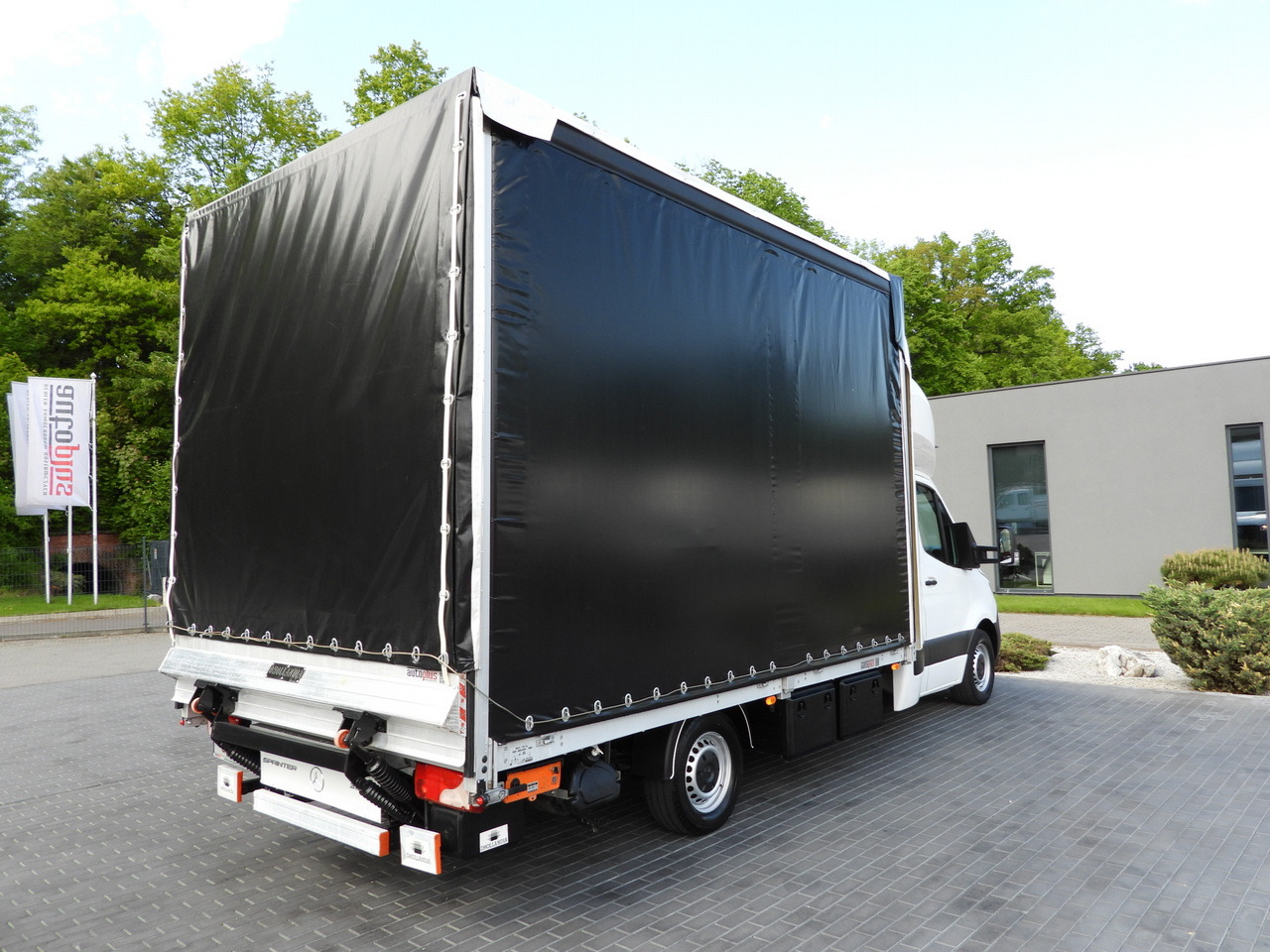 Leasing of MERCEDES SPRINTER 316 TARPAULIN LIFT 10 PALLETS WEBASTO CRUISE CONTROL PNEUMATICS AIR CONDITIONING  160HP MERCEDES SPRINTER 316 TARPAULIN LIFT 10 PALLETS WEBASTO CRUISE CONTROL PNEUMATICS AIR CONDITIONING  160HP: picture 15