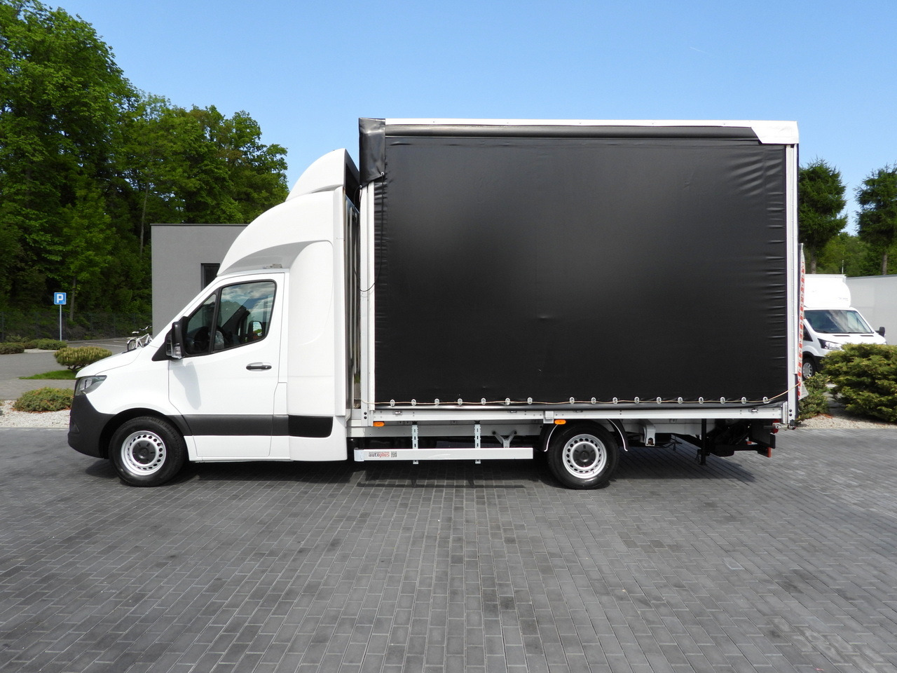 Leasing of MERCEDES SPRINTER 316 TARPAULIN LIFT 10 PALLETS WEBASTO CRUISE CONTROL PNEUMATICS AIR CONDITIONING  160HP MERCEDES SPRINTER 316 TARPAULIN LIFT 10 PALLETS WEBASTO CRUISE CONTROL PNEUMATICS AIR CONDITIONING  160HP: picture 9