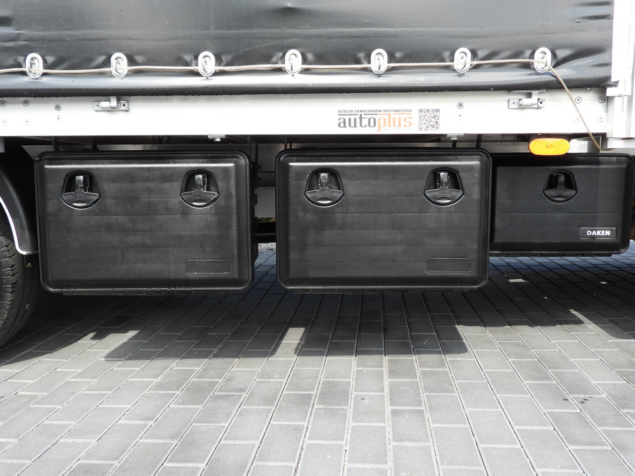 Leasing of MERCEDES SPRINTER 316 TARPAULIN LIFT 10 PALLETS WEBASTO CRUISE CONTROL PNEUMATICS AIR CONDITIONING  160HP MERCEDES SPRINTER 316 TARPAULIN LIFT 10 PALLETS WEBASTO CRUISE CONTROL PNEUMATICS AIR CONDITIONING  160HP: picture 27