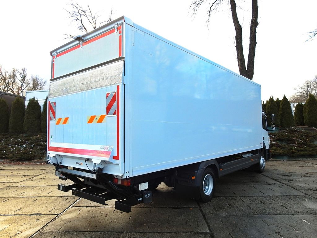 Mercedes-Benz ATEGO 12.24 KOFFER 18 PALETTEN AUFZUG - Box truck: picture 3 Mercedes-Benz ATEGO 12.24 KOFFER 18 PALETTEN AUFZUG - Box truck: picture 3