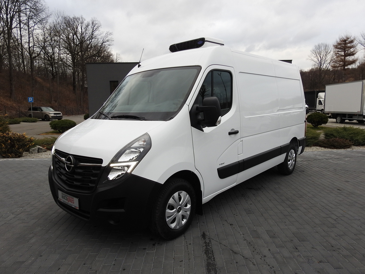 Refrigerated van OPEL MOVANO REFRIGERATOR VAN 0*C CRUISE CONTROL NAVIGATION AIR CONDITIONING LED LIGHTS 150HP: picture 18 Refrigerated van OPEL MOVANO REFRIGERATOR VAN 0*C CRUISE CONTROL NAVIGATION AIR CONDITIONING LED LIGHTS 150HP: picture 18
