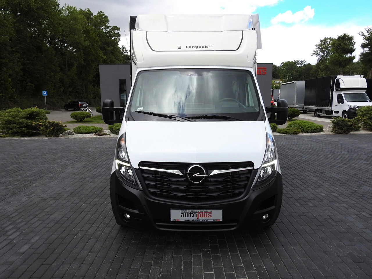 OPEL MOVANO TARPAULIN 10 PALLETS WEBASTO CRUISE CONTROL AIR CONDITIONING PNEUMATICS  165HP - Curtain side van: picture 5 OPEL MOVANO TARPAULIN 10 PALLETS WEBASTO CRUISE CONTROL AIR CONDITIONING PNEUMATICS  165HP - Curtain side van: picture 5