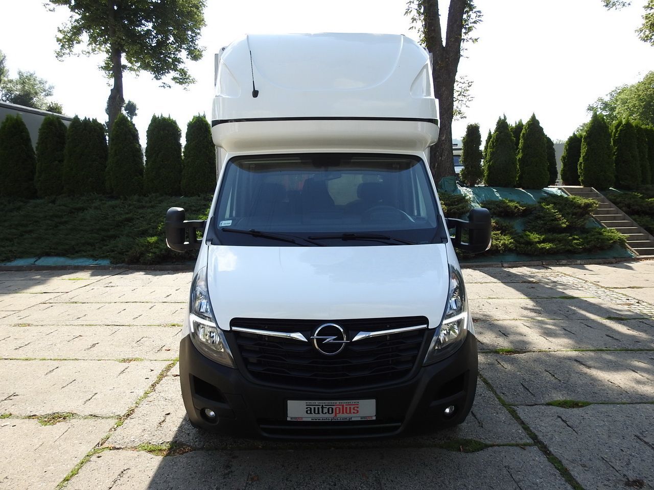 OPEL MOVANO TARPAULIN 10 PALLETS WEBASTO CRUISE CONTROL LED LIGHTS PNEUMATICS AIR CONDITIONING 165HP - Curtain side van: picture 5 OPEL MOVANO TARPAULIN 10 PALLETS WEBASTO CRUISE CONTROL LED LIGHTS PNEUMATICS AIR CONDITIONING 165HP - Curtain side van: picture 5