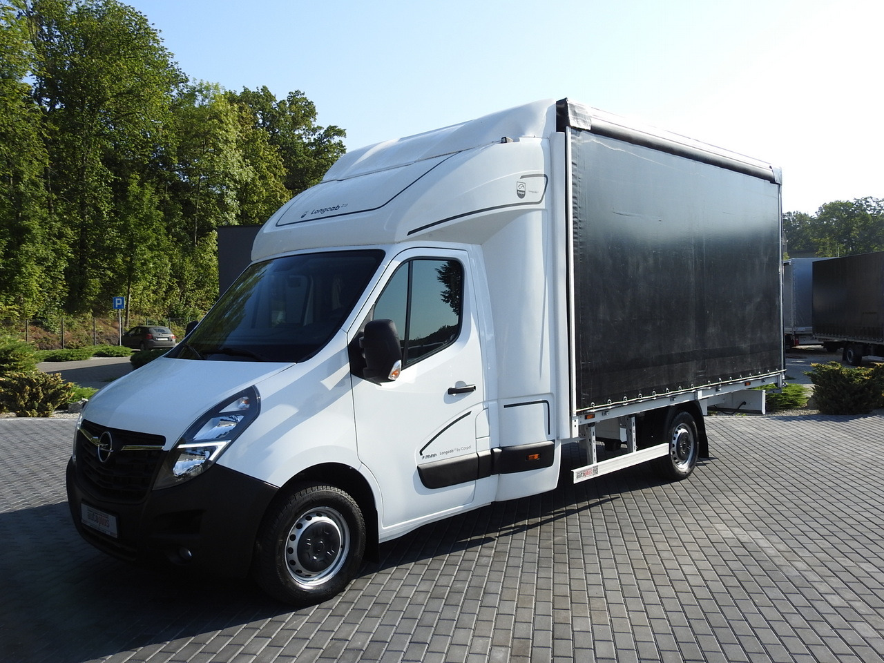 Curtain side van OPEL MOVANO TARPAULIN 8 PALLETS WEBASTO CRUISE CONTROL AIR CONDITIONING LED LIGHTS PNEUMATICS 165HP: picture 18 Curtain side van OPEL MOVANO TARPAULIN 8 PALLETS WEBASTO CRUISE CONTROL AIR CONDITIONING LED LIGHTS PNEUMATICS 165HP: picture 18