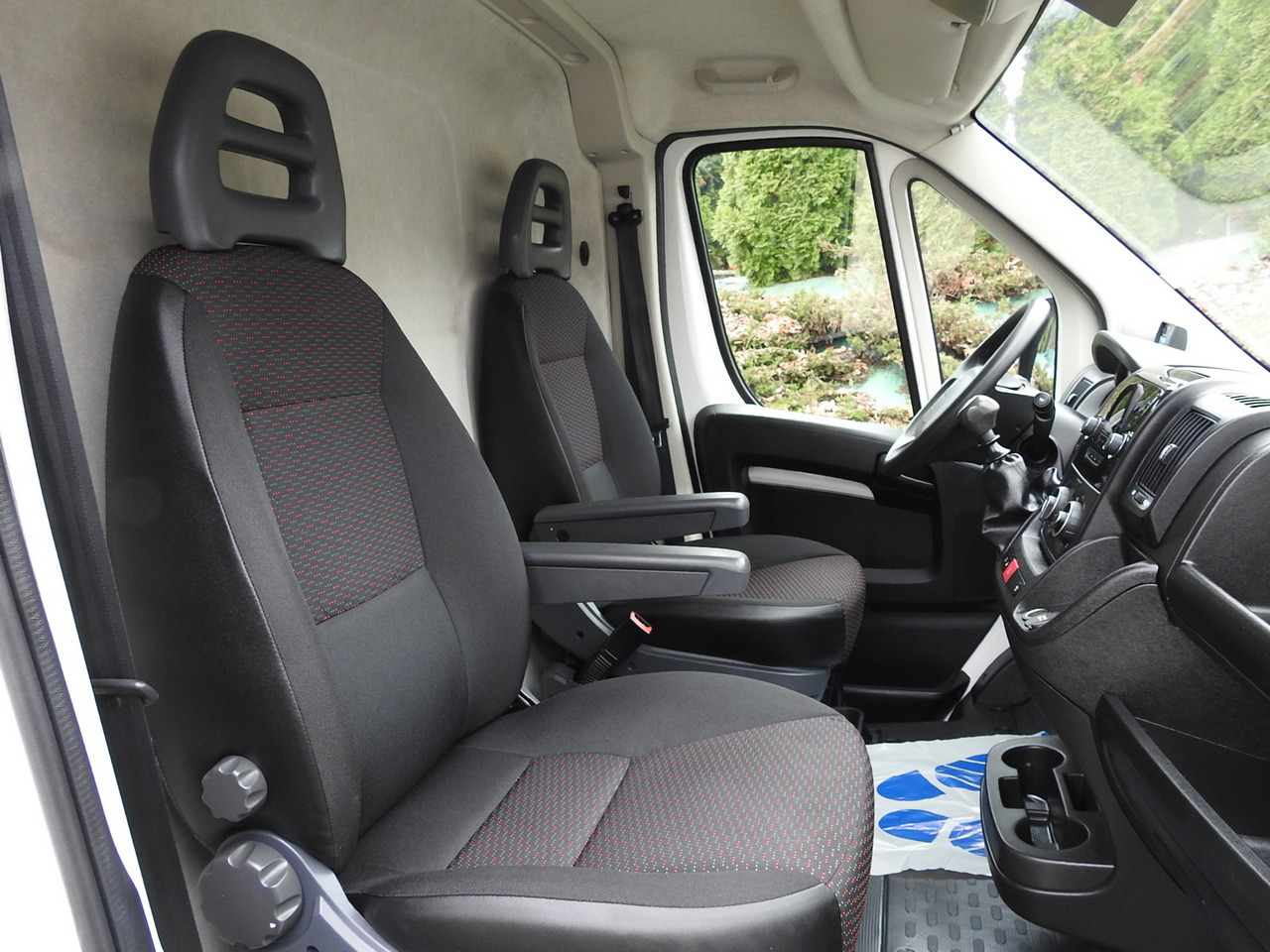 Refrigerated van PEUGEOT BOXER REFRIGERATOR VAN -5*C TWO COMPARTMENTS CRUISE CONTROL AIR CONDITIONING  120HP: picture 42