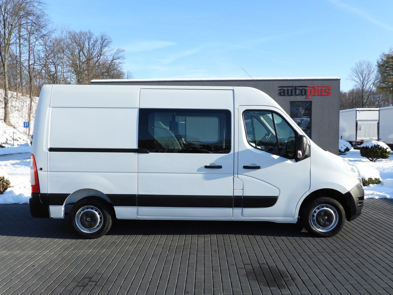 Small van RENAULT MASTER BOX DELIVERY VAN 7 SEATS CRUISE CONTROL AIR CONDITIONING 110HP: picture 7 Small van RENAULT MASTER BOX DELIVERY VAN 7 SEATS CRUISE CONTROL AIR CONDITIONING 110HP: picture 7