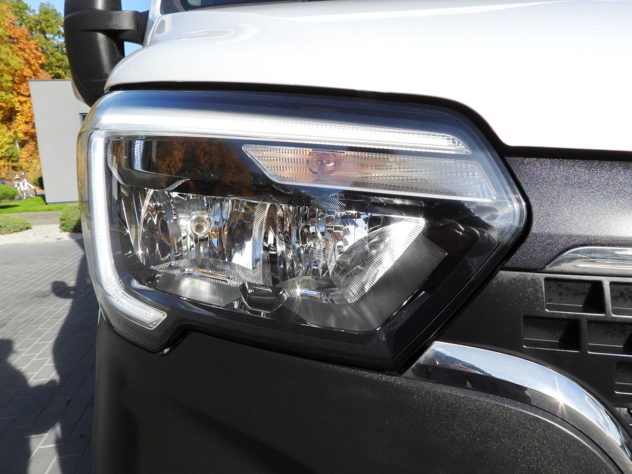 Leasing of RENAULT MASTER BOX LIFT 8 PALLETS CRUISE CONTROL LED LIGHTS TWIN WHEELS AIR CONDITIONING 145HP RENAULT MASTER BOX LIFT 8 PALLETS CRUISE CONTROL LED LIGHTS TWIN WHEELS AIR CONDITIONING 145HP: picture 20 Leasing of RENAULT MASTER BOX LIFT 8 PALLETS CRUISE CONTROL LED LIGHTS TWIN WHEELS AIR CONDITIONING 145HP RENAULT MASTER BOX LIFT 8 PALLETS CRUISE CONTROL LED LIGHTS TWIN WHEELS AIR CONDITIONING 145HP: picture 20