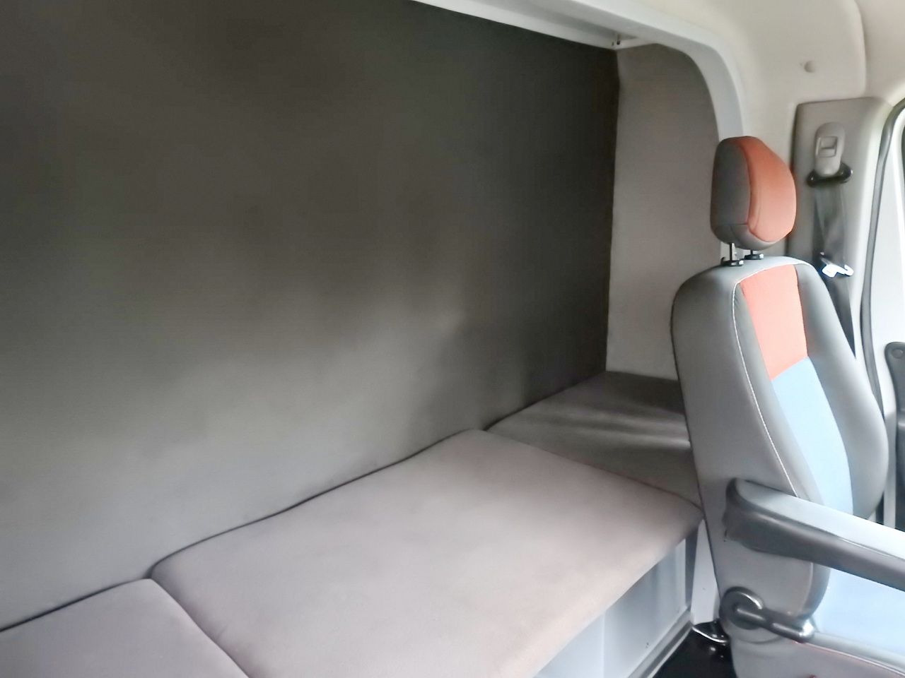 Curtain side van RENAULT MASTER: picture 39 Curtain side van RENAULT MASTER: picture 39