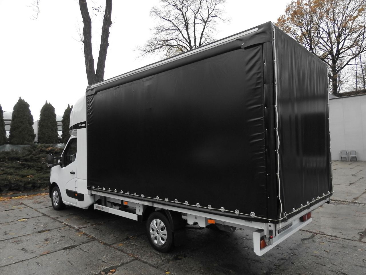 Curtain side van RENAULT MASTER: picture 10 Curtain side van RENAULT MASTER: picture 10