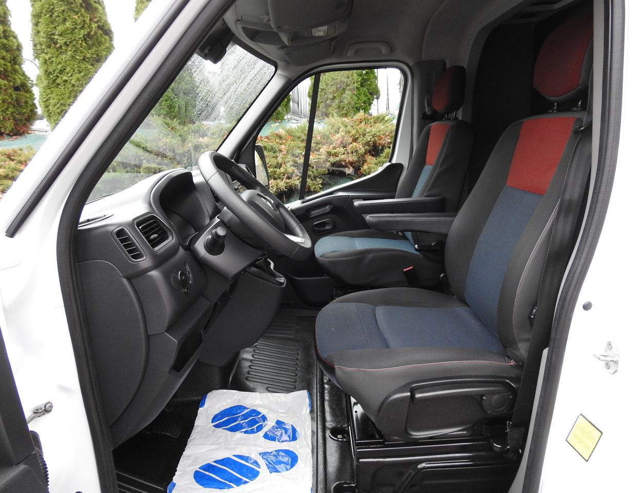 Curtain side van RENAULT MASTER: picture 27 Curtain side van RENAULT MASTER: picture 27