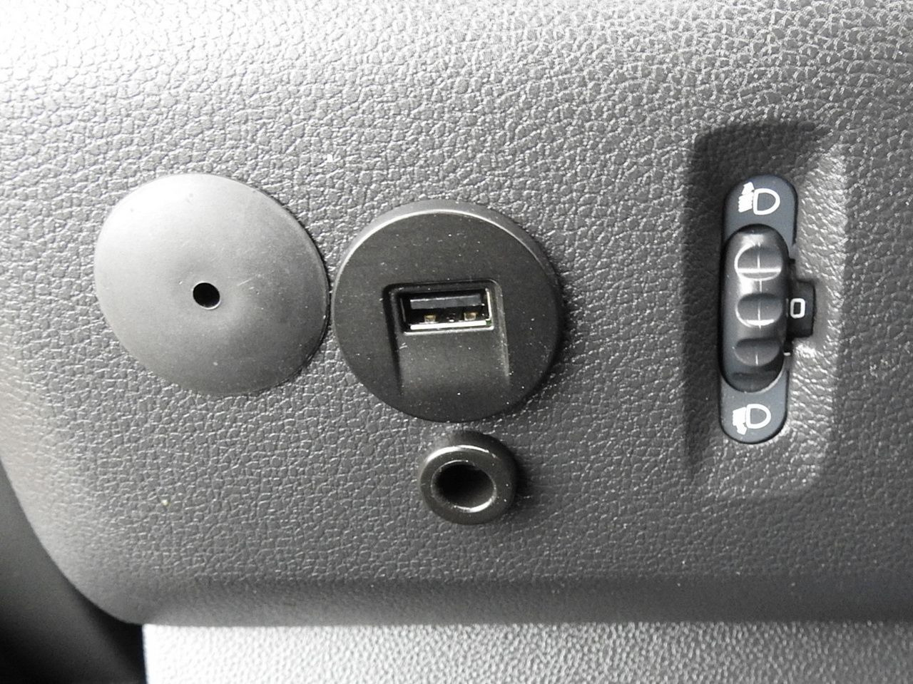 Curtain side van RENAULT MASTER: picture 28 Curtain side van RENAULT MASTER: picture 28