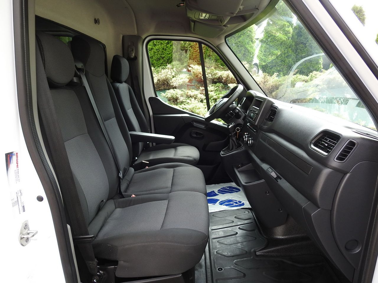 Curtain side van RENAULT MASTER: picture 36