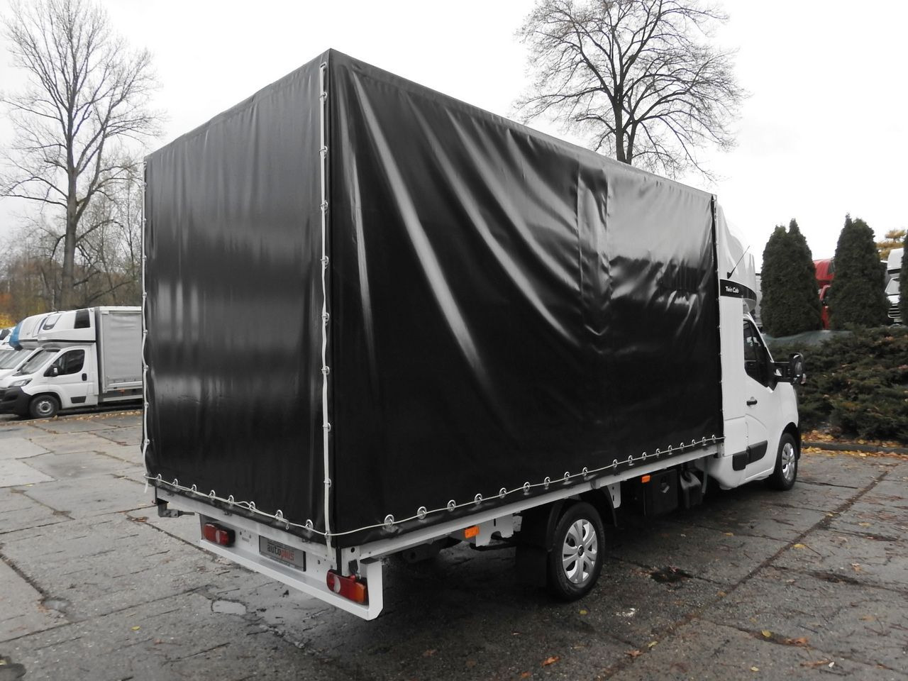 Curtain side van RENAULT MASTER: picture 13 Curtain side van RENAULT MASTER: picture 13