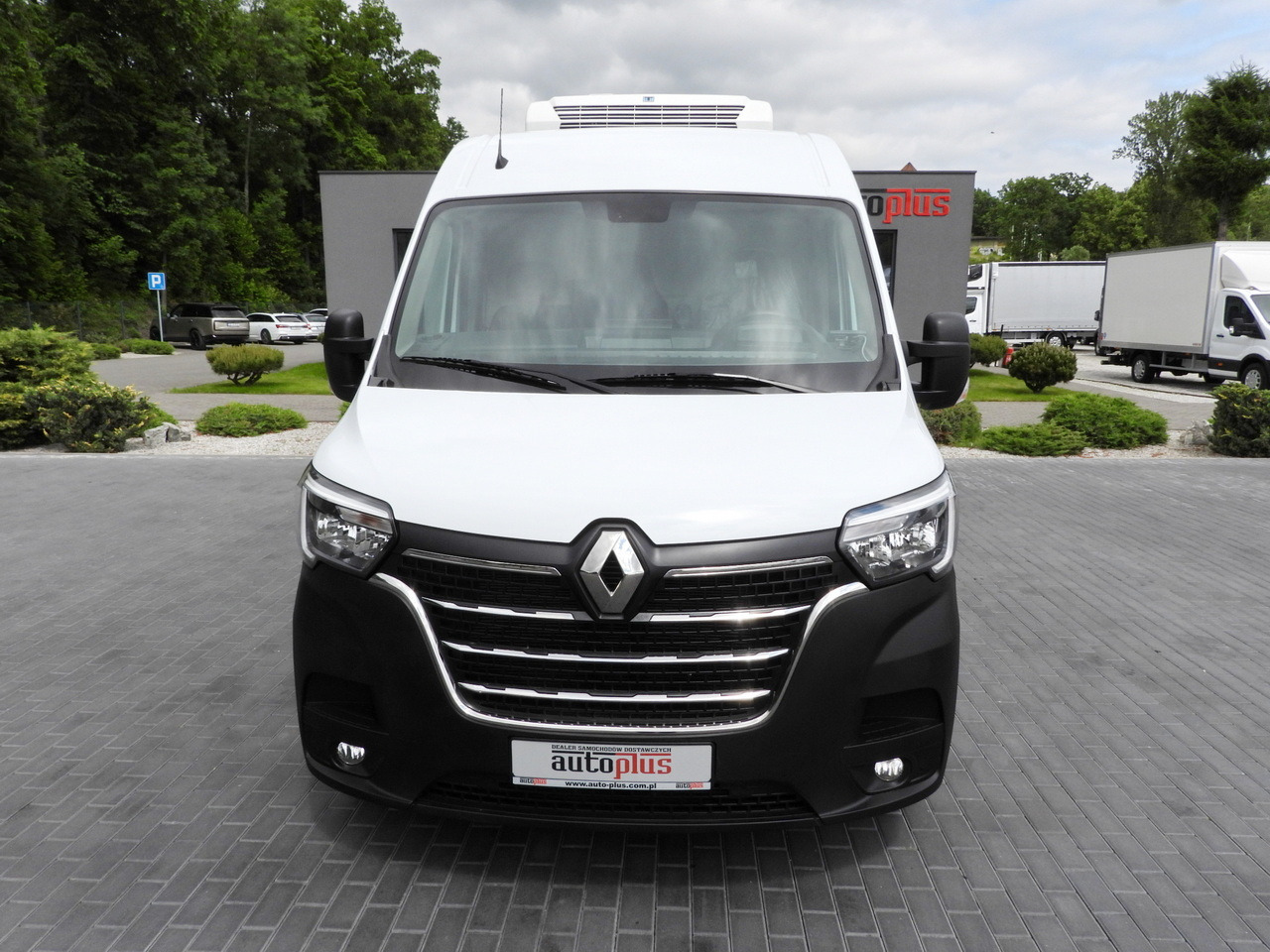RENAULT MASTER REFRIGERATOR VAN -5*C CRUISE CONTROL NAVIGATION LED LIGHTS AIR CONDITIONING 135HP - Refrigerated van: picture 5 RENAULT MASTER REFRIGERATOR VAN -5*C CRUISE CONTROL NAVIGATION LED LIGHTS AIR CONDITIONING 135HP - Refrigerated van: picture 5