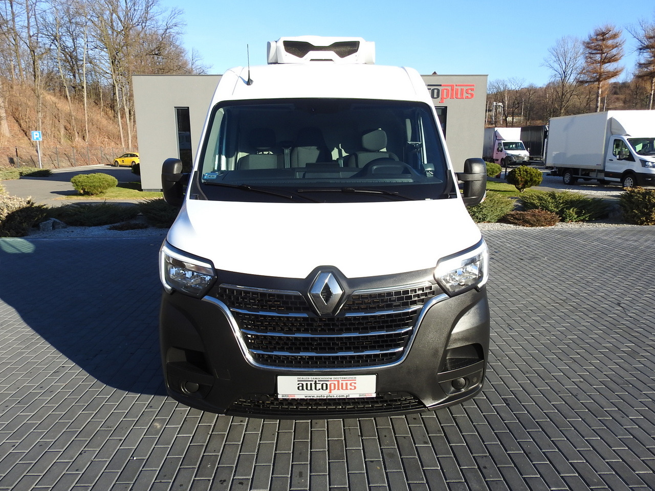 RENAULT MASTER REFRIGERATOR VAN -5*C HEATING FUNCTION POWER SUPPLY 230V AIR CONDITIONING LED LIGHTS 135HP - Refrigerated van: picture 5 RENAULT MASTER REFRIGERATOR VAN -5*C HEATING FUNCTION POWER SUPPLY 230V AIR CONDITIONING LED LIGHTS 135HP - Refrigerated van: picture 5