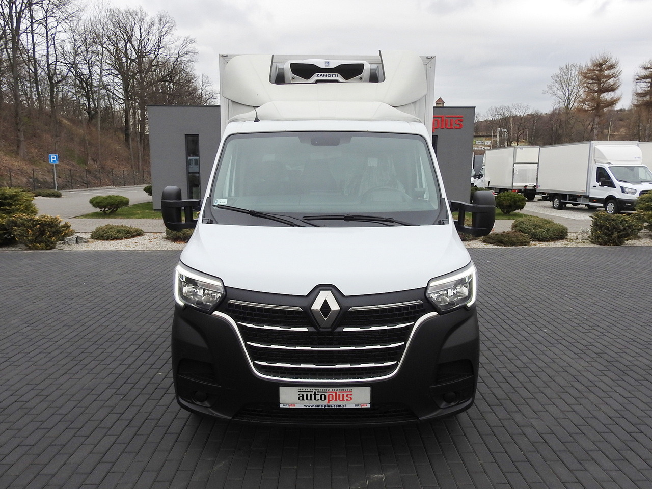 RENAULT MASTER REGRIGERATOR BOX 0*C LED LIGHTS AIR CONDITIONING 145HP - Refrigerated van: picture 5 RENAULT MASTER REGRIGERATOR BOX 0*C LED LIGHTS AIR CONDITIONING 145HP - Refrigerated van: picture 5