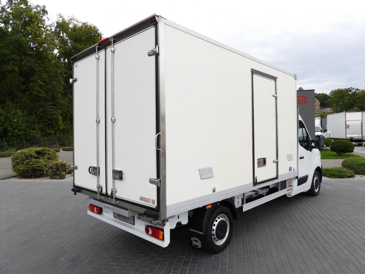 RENAULT MASTER REGRIGERATOR BOX 1*C LED LIGHTS AIR CONDITIONING 165HP - Refrigerated van: picture 3 RENAULT MASTER REGRIGERATOR BOX 1*C LED LIGHTS AIR CONDITIONING 165HP - Refrigerated van: picture 3