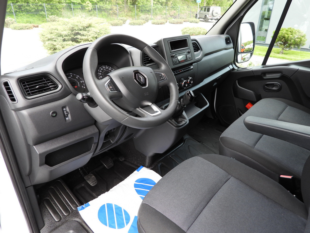 RENAULT MASTER REGRIGERATOR BOX -10*C CRUISE CONTROL LED LIGHTS TWIN WHEELS AIR CONDITIONING 145HP - Refrigerated van: picture 2 RENAULT MASTER REGRIGERATOR BOX -10*C CRUISE CONTROL LED LIGHTS TWIN WHEELS AIR CONDITIONING 145HP - Refrigerated van: picture 2