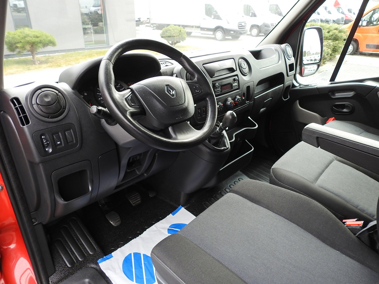 RENAULT MASTER TARPAULIN 10 PALLETS WEBASTO CRUISE CONTROL AIR CONDITIONING 170HP - Curtain side van: picture 2 RENAULT MASTER TARPAULIN 10 PALLETS WEBASTO CRUISE CONTROL AIR CONDITIONING 170HP - Curtain side van: picture 2