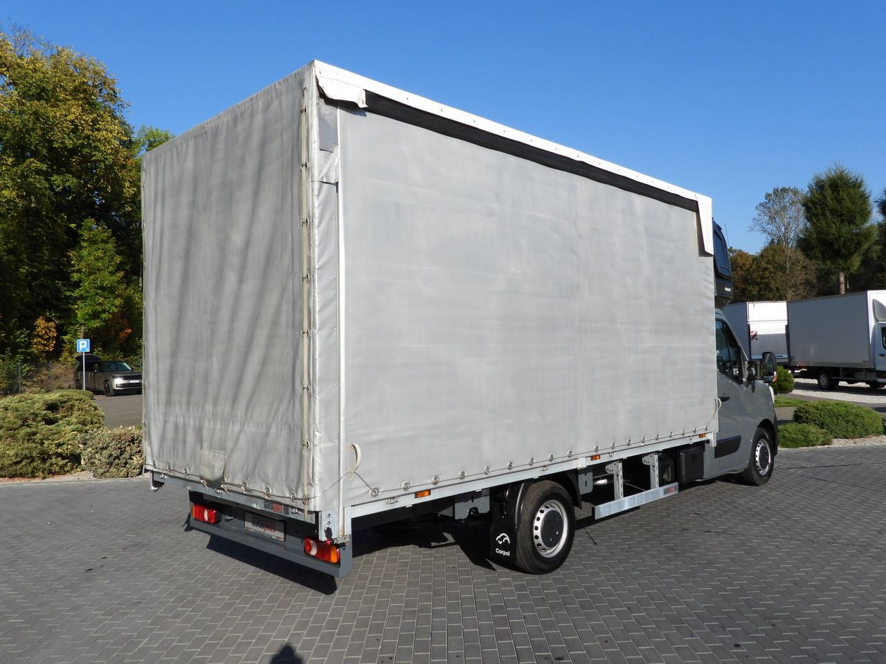 RENAULT MASTER TARPAULIN 10 PALLETS WEBASTO CRUISE CONTROL LED LIGHTS PNEUMATICS AIR CONDITIONING 165HP - Curtain side van: picture 3 RENAULT MASTER TARPAULIN 10 PALLETS WEBASTO CRUISE CONTROL LED LIGHTS PNEUMATICS AIR CONDITIONING 165HP - Curtain side van: picture 3