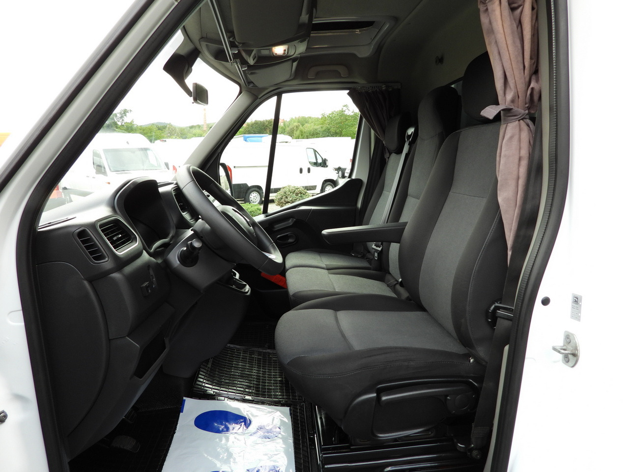 Curtain side van RENAULT MASTER TARPAULIN 10 PALLETS WEBASTO CRUISE CONTROL LED LIGHTS PNEUMATICS AIR CONDITIONING  165HP: picture 27