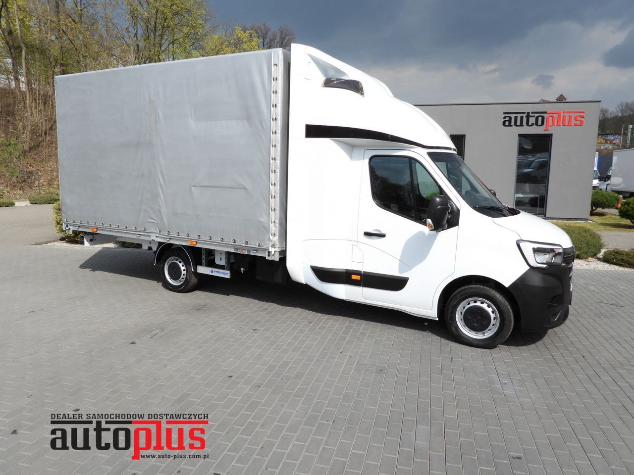 RENAULT MASTER TARPAULIN 10 PALLETS WEBASTO CRUISE CONTROL LED LIGHTS PNEUMATICS AIR CONDITIONING 165HP - Curtain side van: picture 1 RENAULT MASTER TARPAULIN 10 PALLETS WEBASTO CRUISE CONTROL LED LIGHTS PNEUMATICS AIR CONDITIONING 165HP - Curtain side van: picture 1