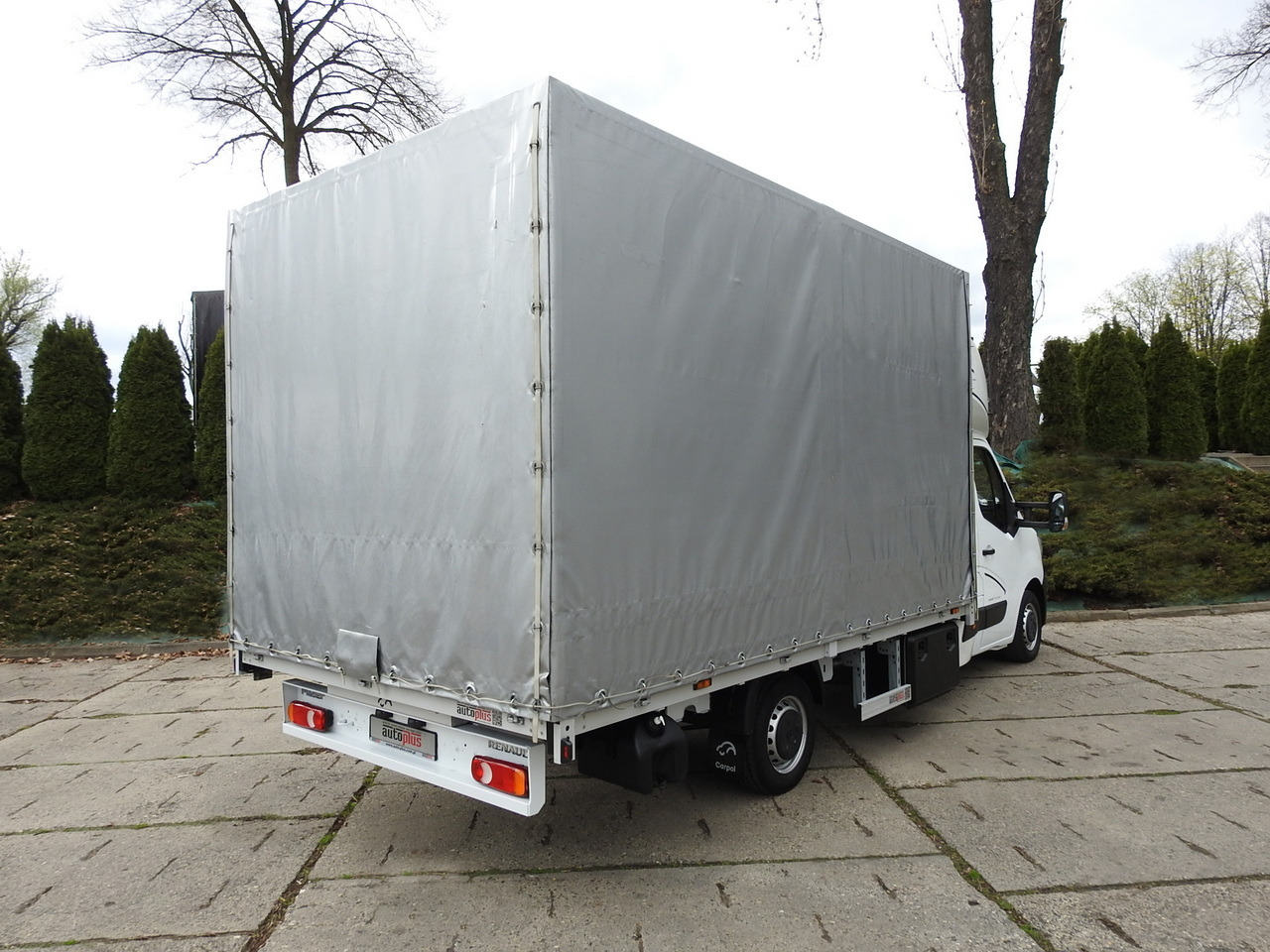 RENAULT MASTER TARPAULIN 10 PALLETS WEBASTO CRUISE CONTROL NAVIGATION AIR CONDITIONING LED LIGHTS PNEUMATICS 165HP - Curtain side van: picture 3 RENAULT MASTER TARPAULIN 10 PALLETS WEBASTO CRUISE CONTROL NAVIGATION AIR CONDITIONING LED LIGHTS PNEUMATICS 165HP - Curtain side van: picture 3