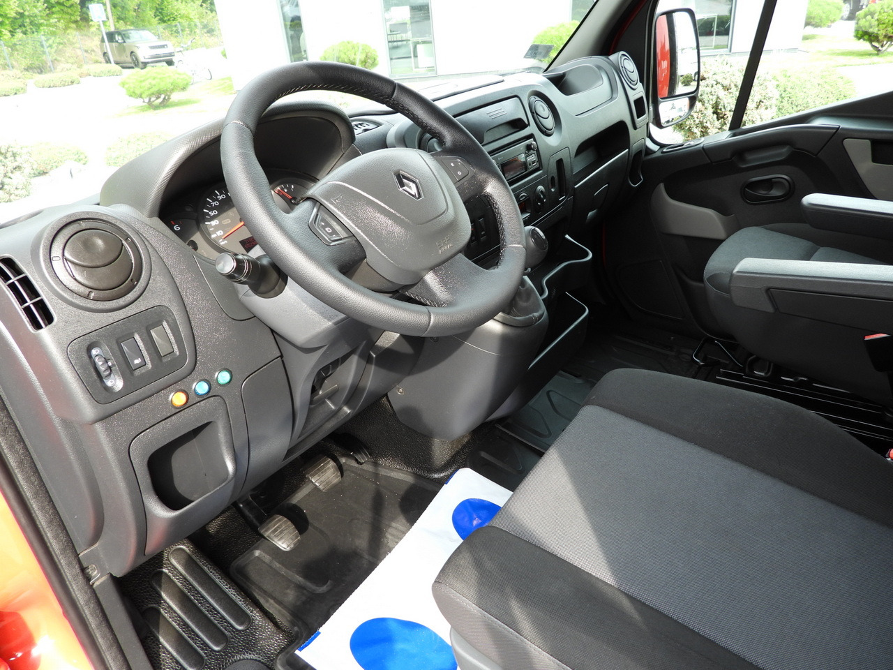 RENAULT MASTER TARPAULIN 10 PALLETS WEBASTO CRUISE CONTROL PNEUMATICS AIR CONDITIONING 170HP - Curtain side van: picture 2 RENAULT MASTER TARPAULIN 10 PALLETS WEBASTO CRUISE CONTROL PNEUMATICS AIR CONDITIONING 170HP - Curtain side van: picture 2