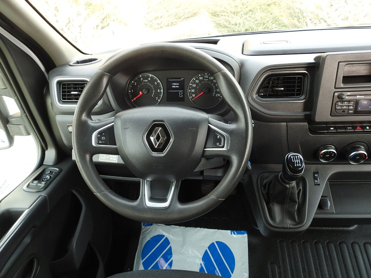 Leasing of  Renault MASTER KASTENWAGEN DOPPELKABINE 7 SITZE TEMPOMAT Renault MASTER KASTENWAGEN DOPPELKABINE 7 SITZE TEMPOMAT: picture 21