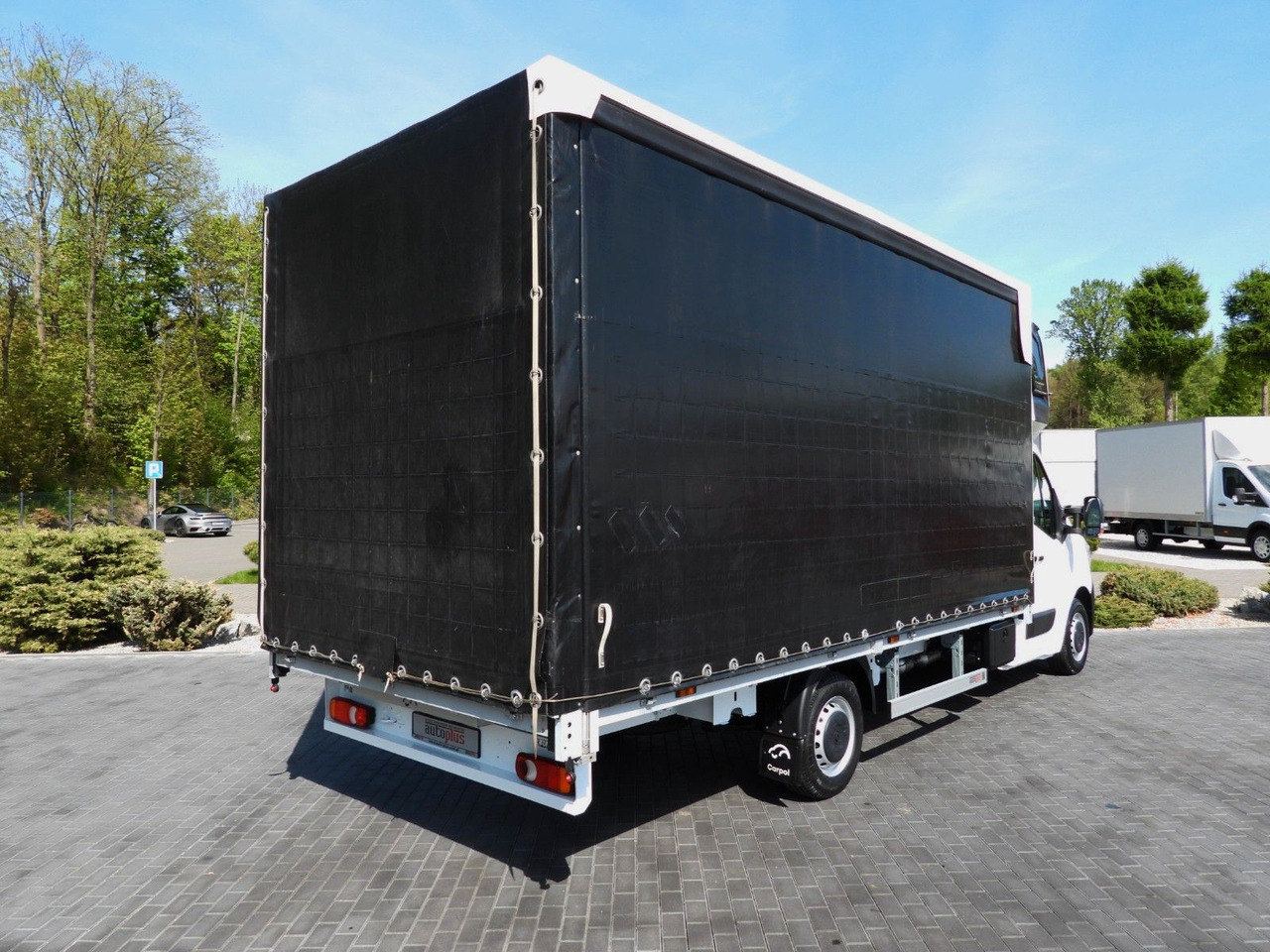 Renault MASTER PRITSCHE PLANE 10 PALETTEN WEBASTO A/C - Curtain side van: picture 3 Renault MASTER PRITSCHE PLANE 10 PALETTEN WEBASTO A/C - Curtain side van: picture 3