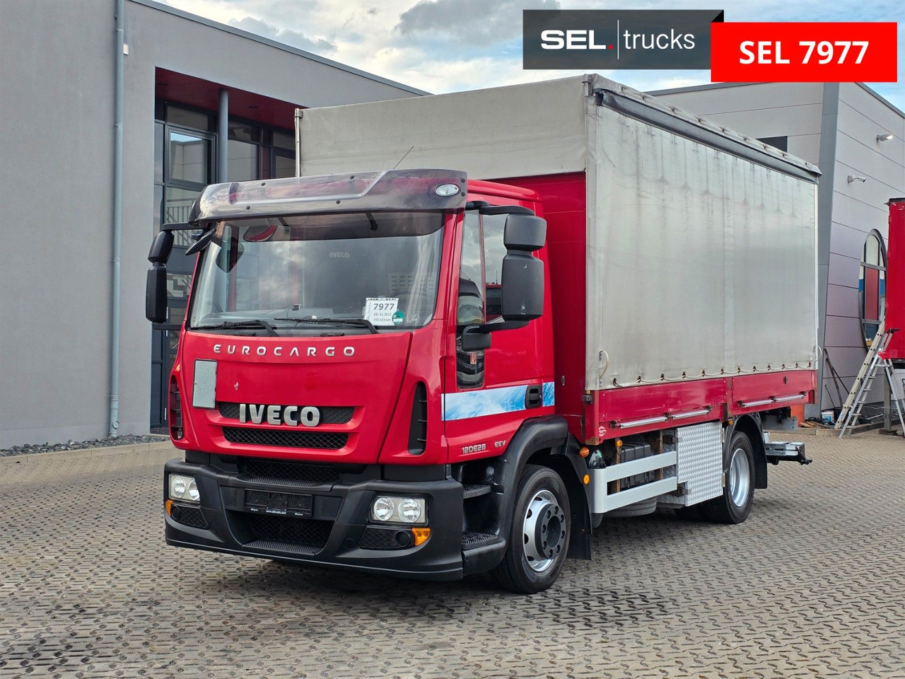 Iveco Eurocargo 120E28 / Ladebordwand / Aluklappen - Curtainsider truck: picture 1 Iveco Eurocargo 120E28 / Ladebordwand / Aluklappen - Curtainsider truck: picture 1