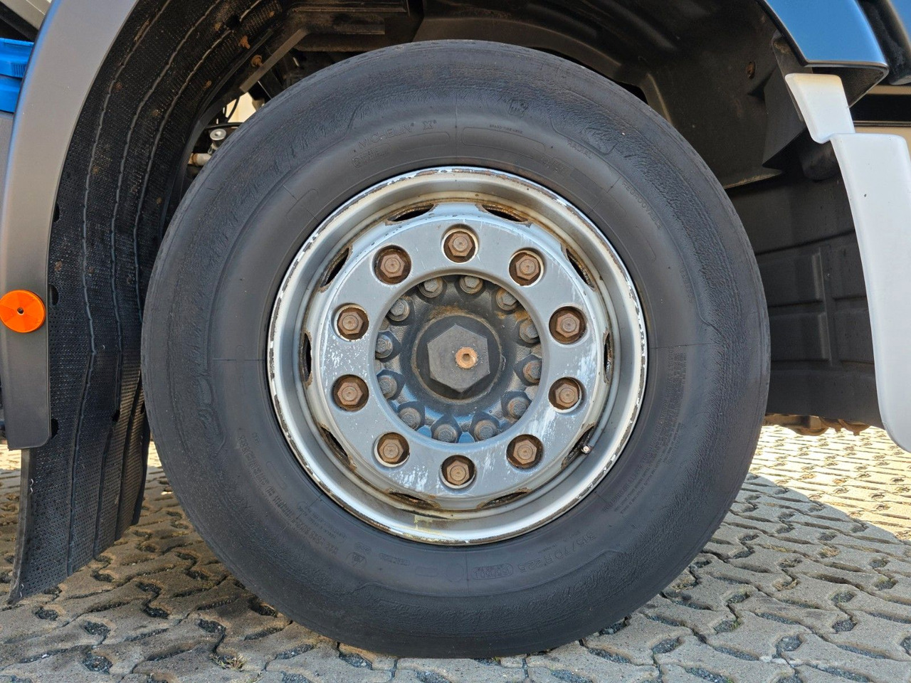 Beverage truck Iveco Stralis 420 / Ldbw / Lenkachse / Liftachse: picture 28