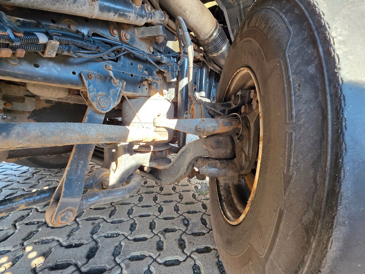 Beverage truck Iveco Stralis 420 / Ldbw / Lenkachse / Liftachse: picture 25