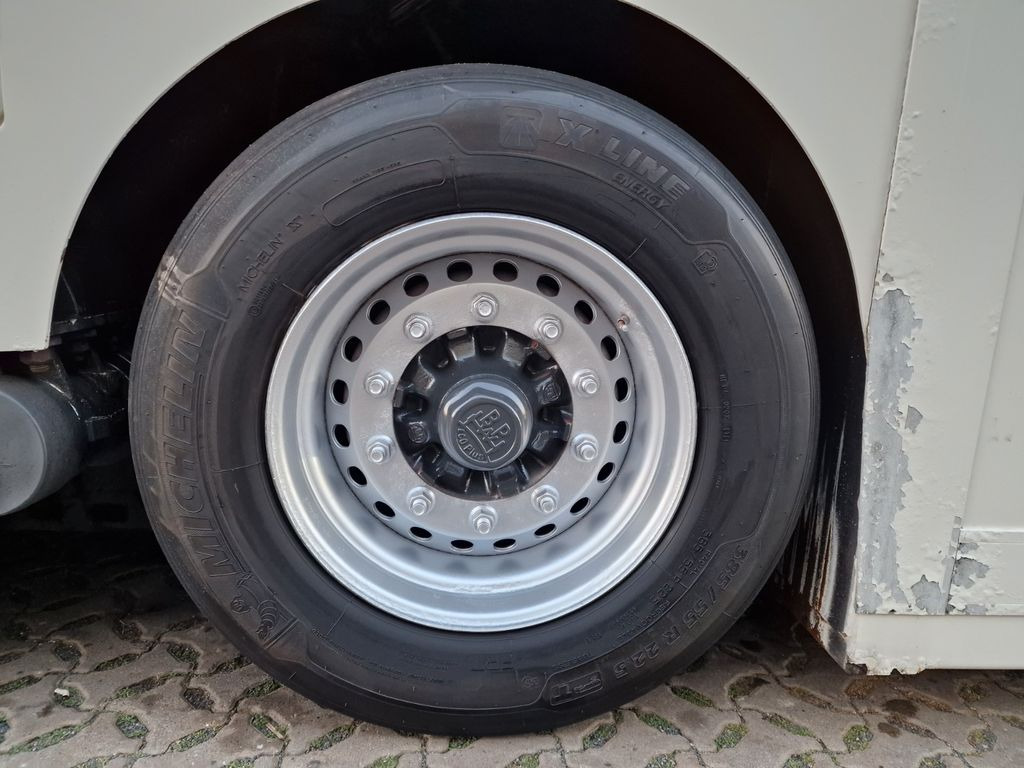 Closed box semi-trailer Langendorf SDT / Doppelstock: picture 23 Closed box semi-trailer Langendorf SDT / Doppelstock: picture 23