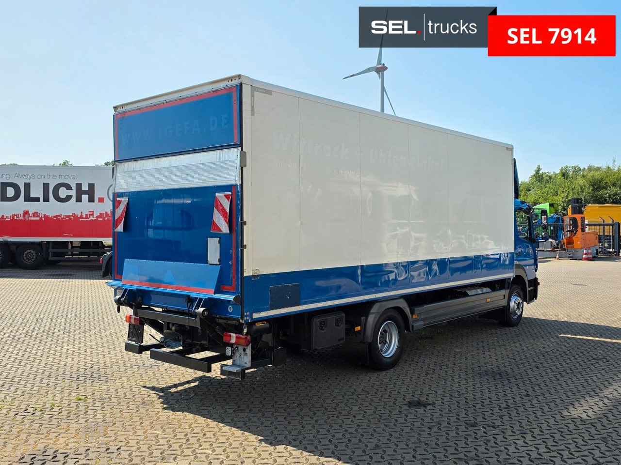 Mercedes-Benz Atego 1324 / Ladebordwand - Box truck: picture 5 Mercedes-Benz Atego 1324 / Ladebordwand - Box truck: picture 5