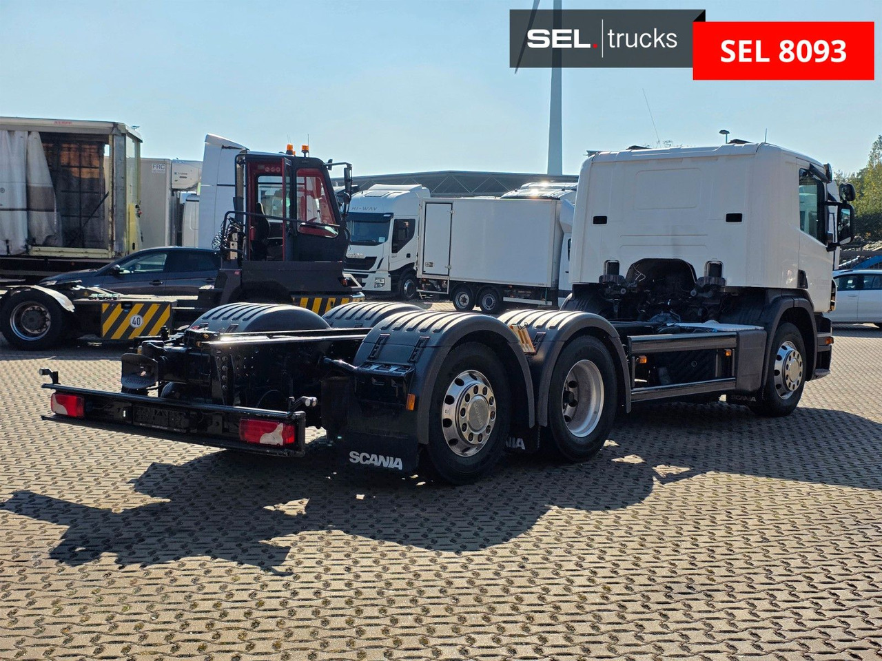 Scania P420 LB6X2*4MNA / Retarder  / PTO / ADR - Cab chassis truck: picture 5 Scania P420 LB6X2*4MNA / Retarder  / PTO / ADR - Cab chassis truck: picture 5