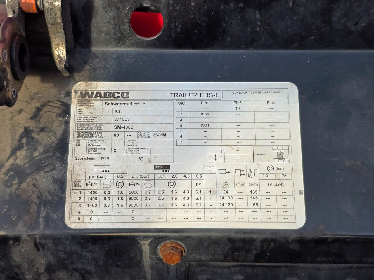 Beverage semi-trailer Schwarzmüller SJ: picture 49