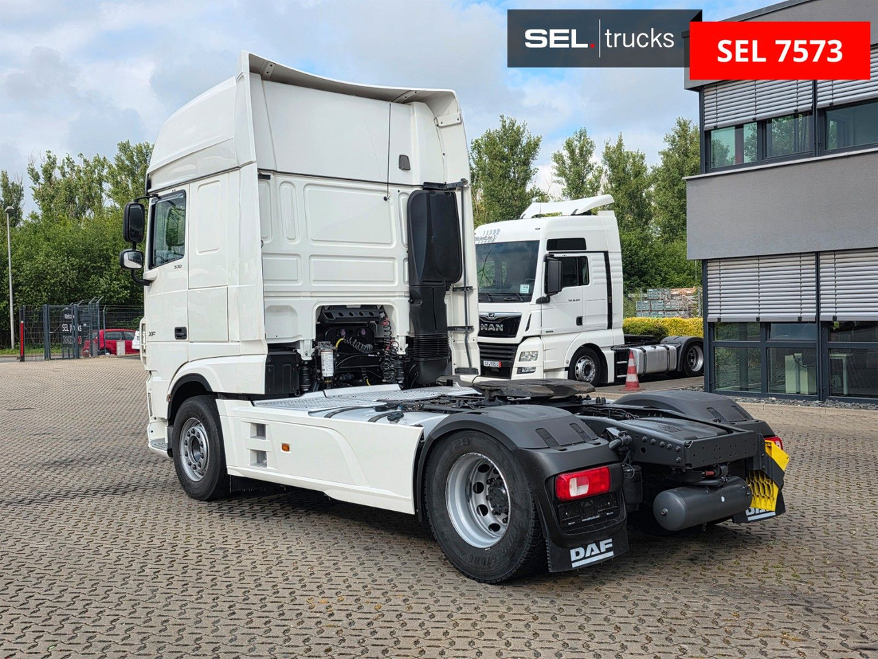 Tractor unit DAF XF 530 FT / ZF Intarder / Standklimaanlage / 6D: picture 7