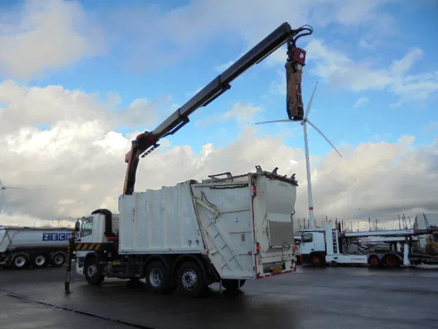 DAF CF 75.250 6x2 - Garbage truck: picture 4 DAF CF 75.250 6x2 - Garbage truck: picture 4