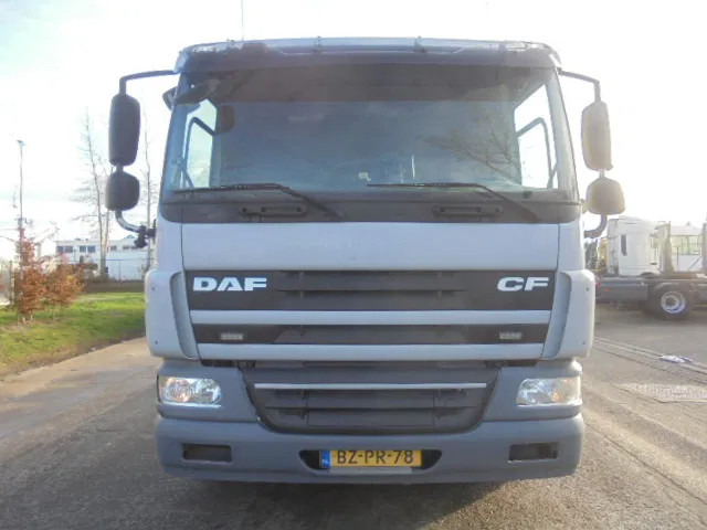 DAF CF 75.310 EEV FAN 6x2 NL TRUCK - Cab chassis truck: picture 2 DAF CF 75.310 EEV FAN 6x2 NL TRUCK - Cab chassis truck: picture 2