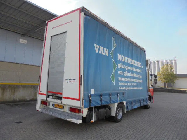 Curtainsider truck DAF LF 45: picture 6