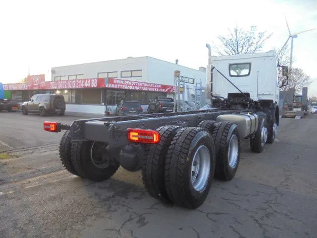 DAF XDC 450 8X4 DEMO UNUSED RHD - Cab chassis truck: picture 4 DAF XDC 450 8X4 DEMO UNUSED RHD - Cab chassis truck: picture 4