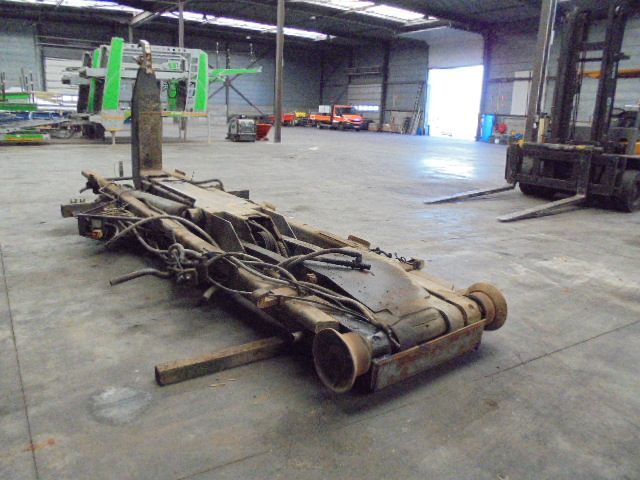 Diversen MILTRA MB 20 PCA - Hook lift truck: picture 4 Diversen MILTRA MB 20 PCA - Hook lift truck: picture 4