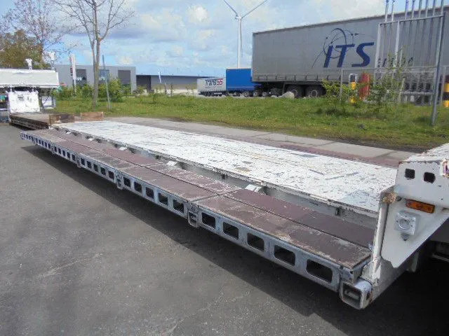 Low loader semi-trailer Faymonville F-S42-1ACA: picture 12 Low loader semi-trailer Faymonville F-S42-1ACA: picture 12