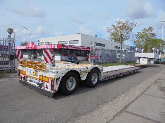 Faymonville F-S42-1ACA - Low loader semi-trailer: picture 4 Faymonville F-S42-1ACA - Low loader semi-trailer: picture 4