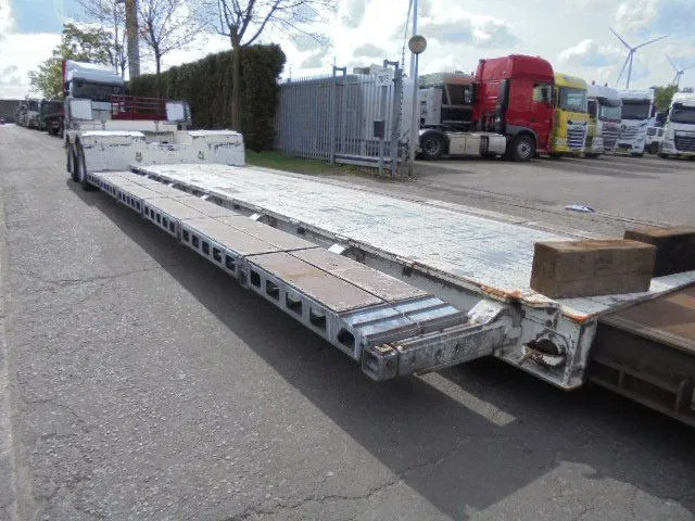 Low loader semi-trailer Faymonville F-S42-1ACA: picture 18 Low loader semi-trailer Faymonville F-S42-1ACA: picture 18