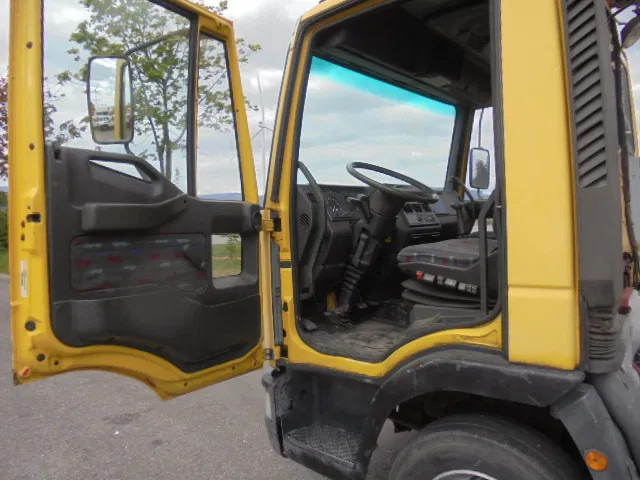 Tow truck Iveco ML 75 E17 TECTOR: picture 10