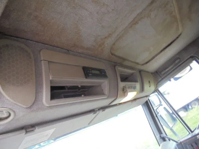 Tank truck Iveco Stralis 270 WATER TANK: picture 19 Tank truck Iveco Stralis 270 WATER TANK: picture 19